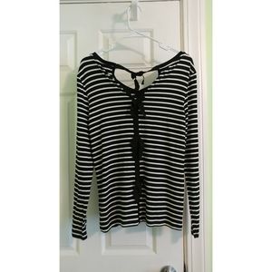 Cupio Striped Top With Bows